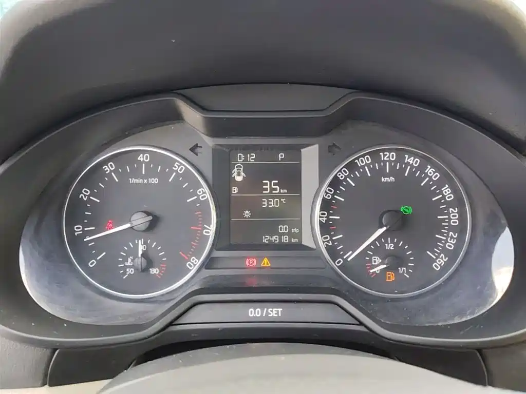 Skoda Octavia 2014 — фото 12