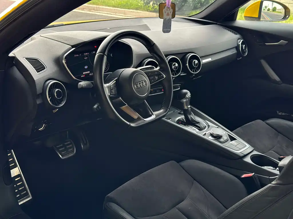 Audi TT 2015 — фото 7