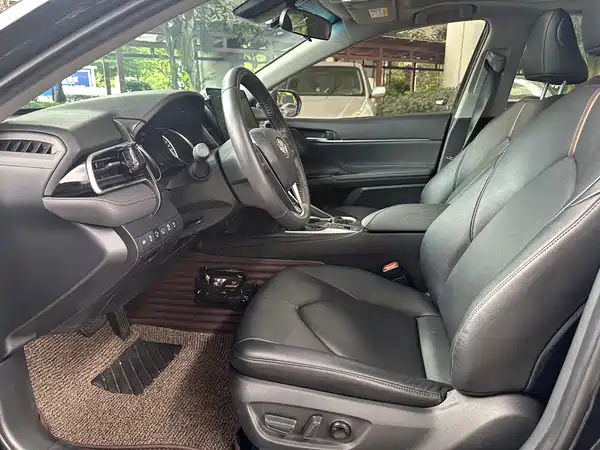 Toyota Camry 2023