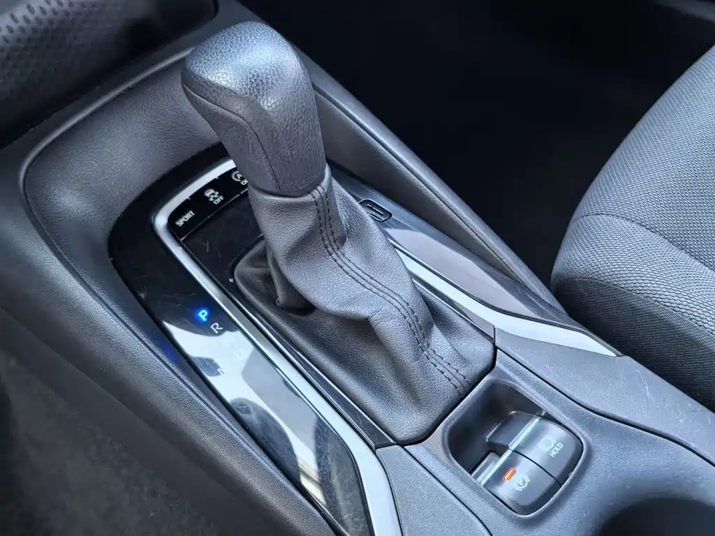 Toyota Corolla 2020 — фото 12