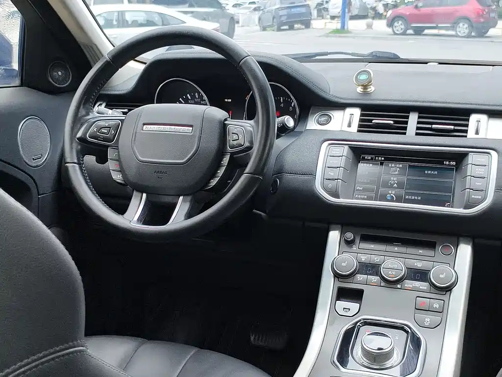 Land Rover Evoque 2015 — фото 5