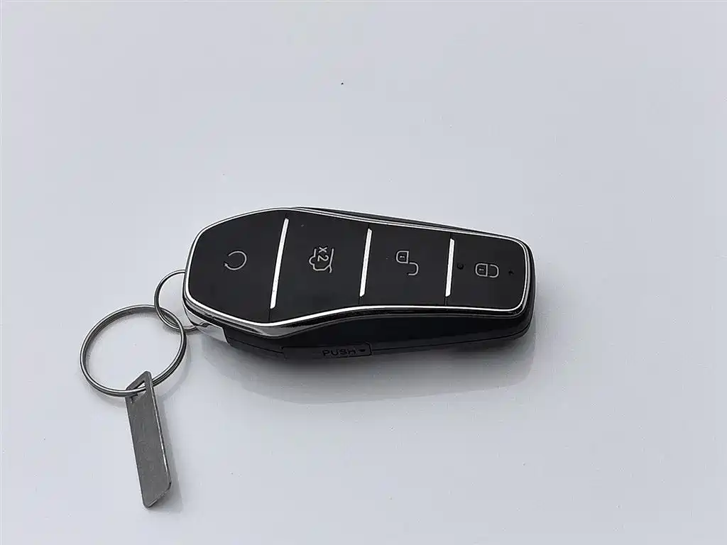 BYD Qin PLUS 2023 — фото 19