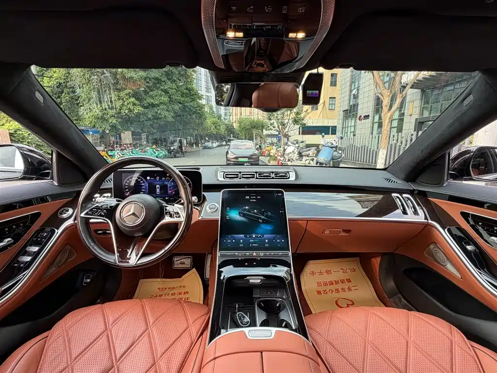 Mercedes-Benz Maybach S-Class 2021 — фото 11