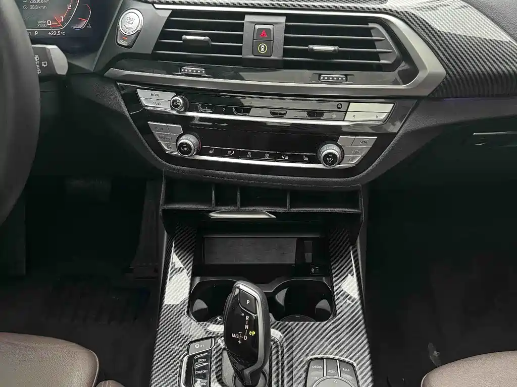 BMW X3 2020 — фото 12