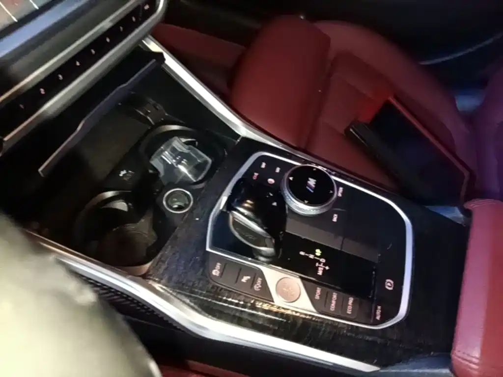 BMW 3 Series 2022 — фото 14