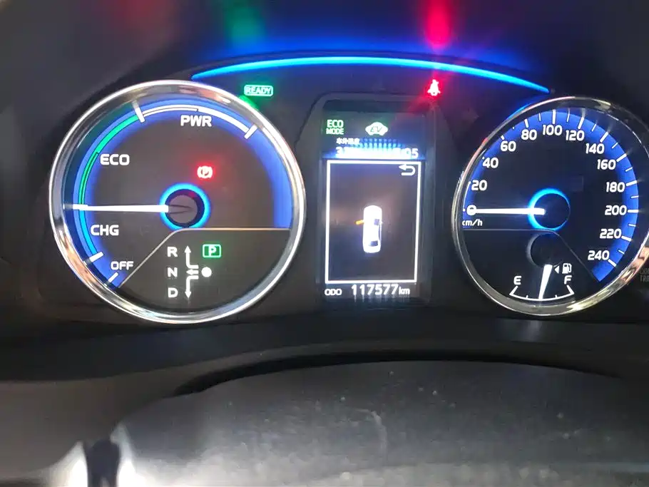 Toyota Corolla Hybrid 2019 — фото 14