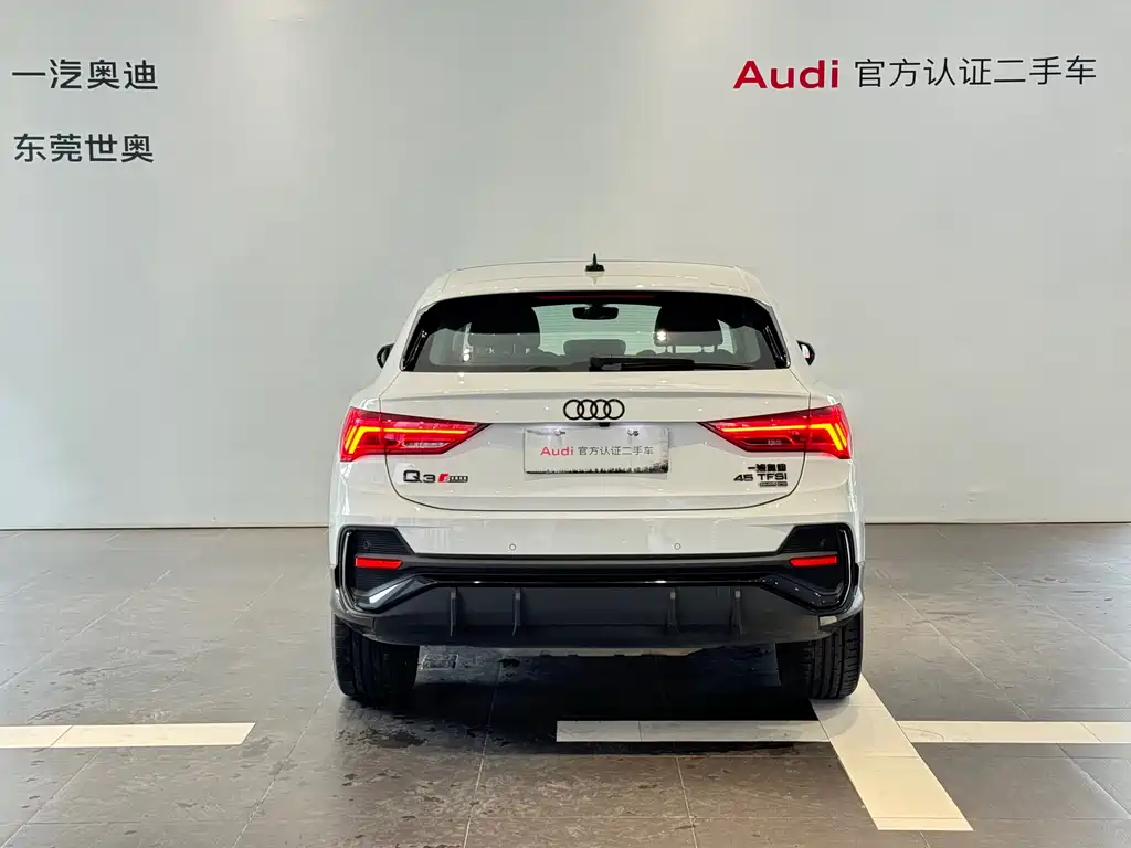 Audi Q3 Sportback 2023 — фото 5