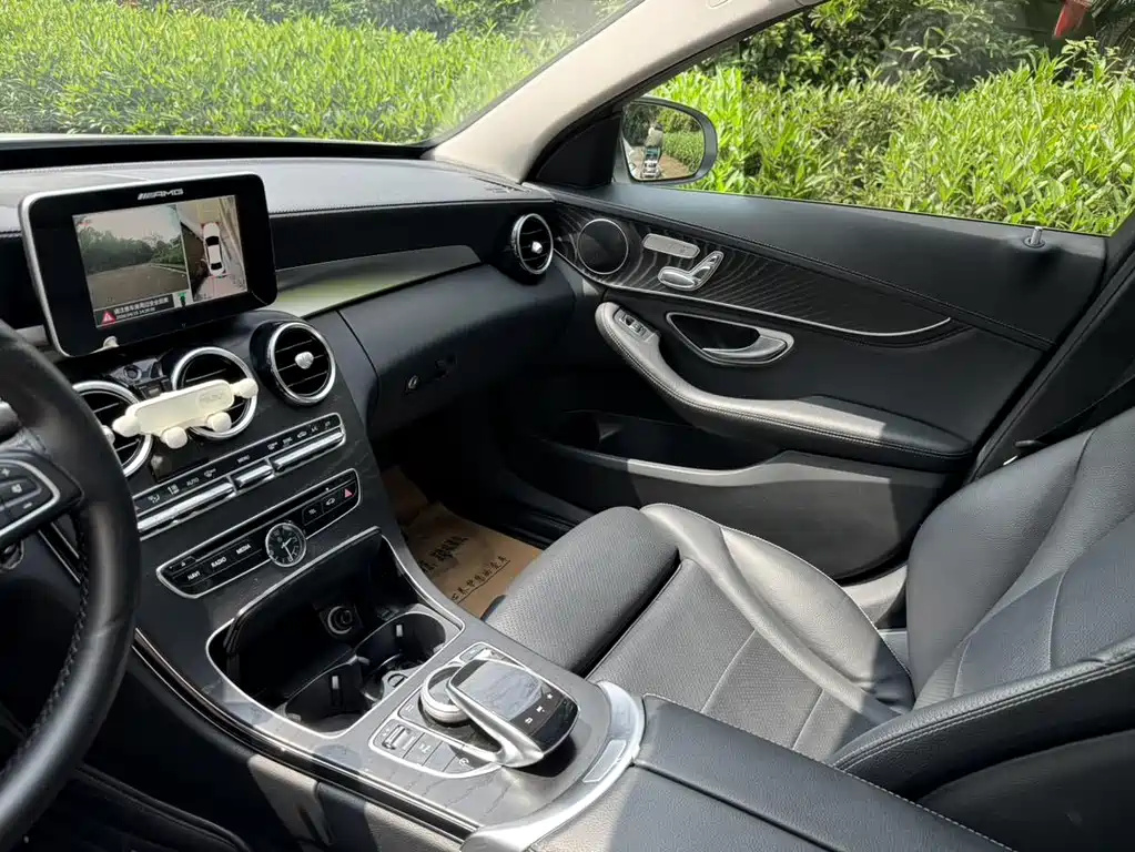 Mercedes-Benz C-Class 2018 — фото 8