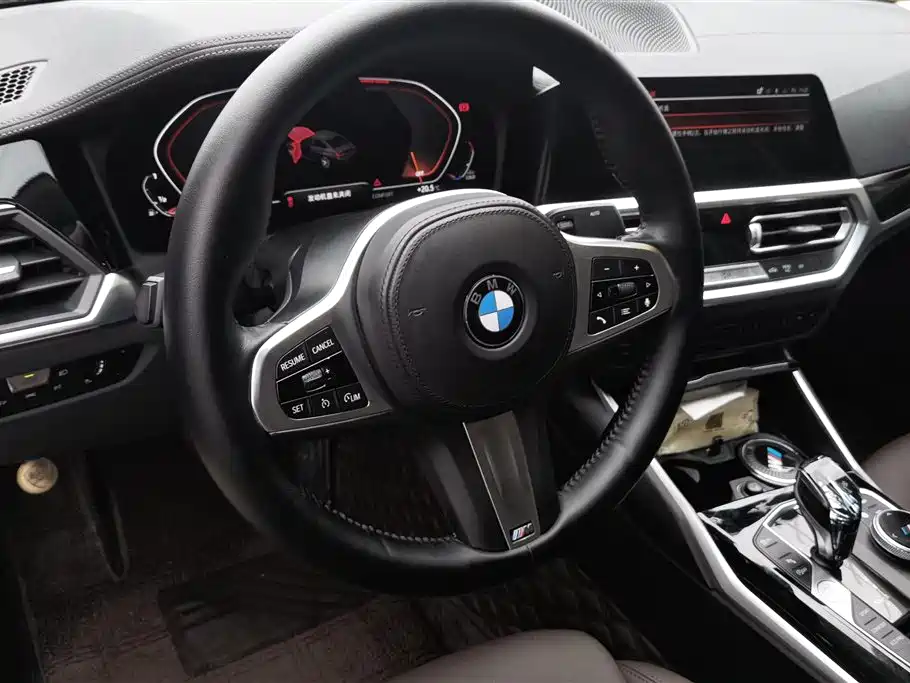 BMW 3 Series 2021 — фото 13