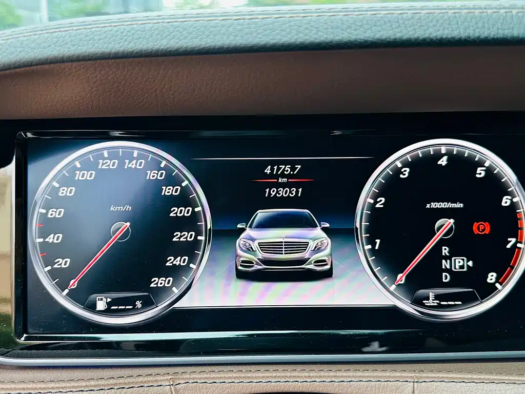Mercedes-Benz S-Class 2016 — фото 11