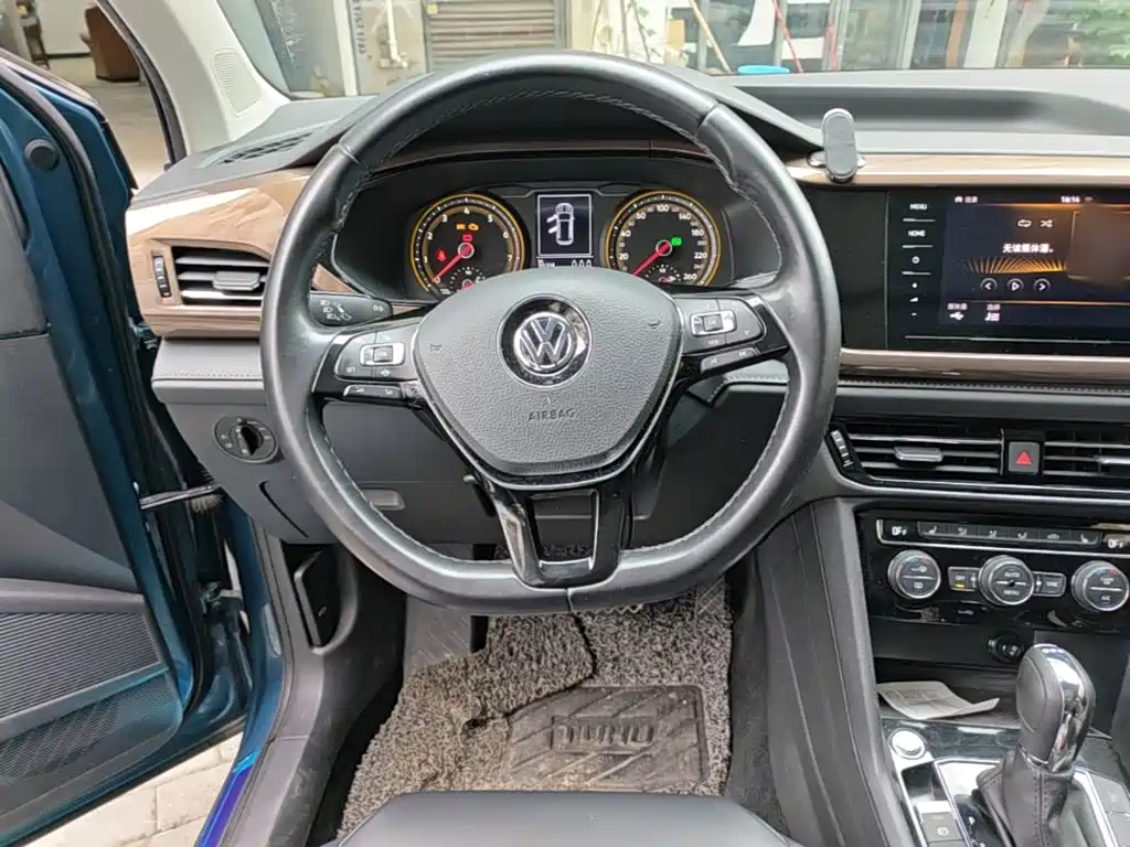 Volkswagen Tharu 2020 — фото 11