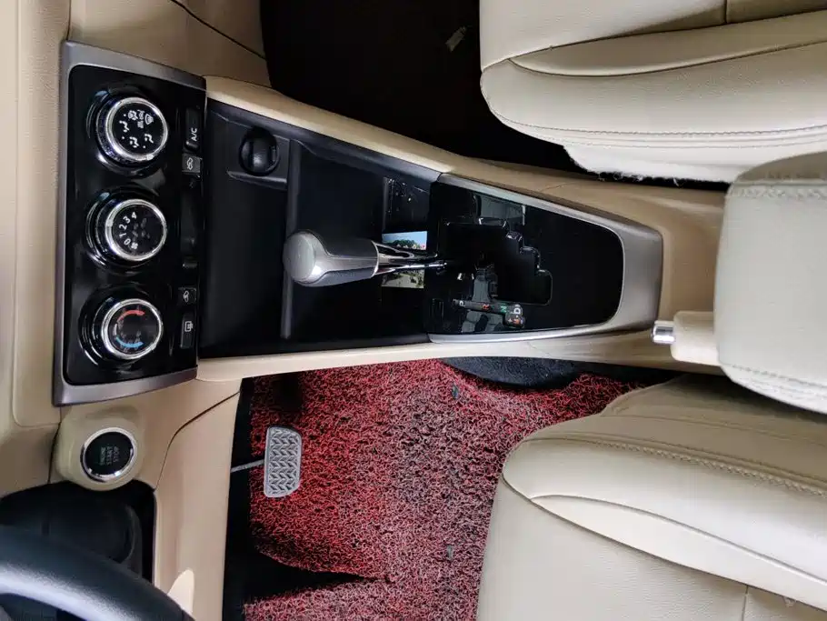 Toyota Vios 2016 — фото 16