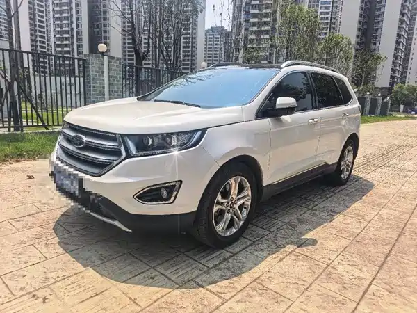 Ford Edge 2015