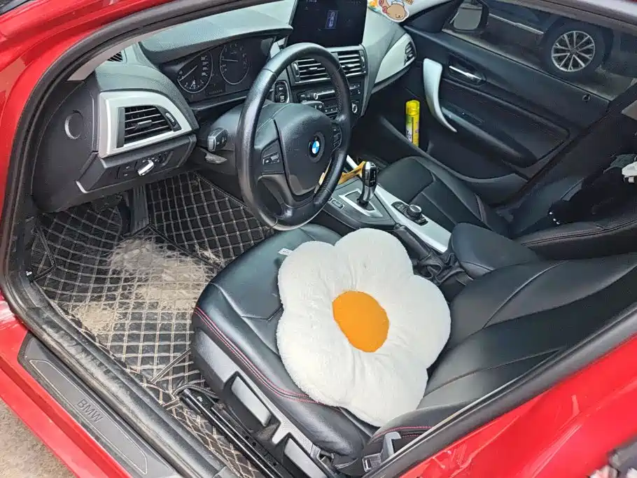 BMW 1 Series 2012 — фото 9
