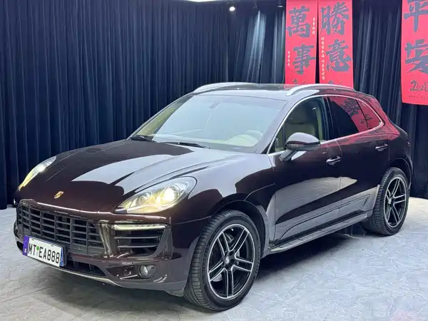 Porsche Macan 2014