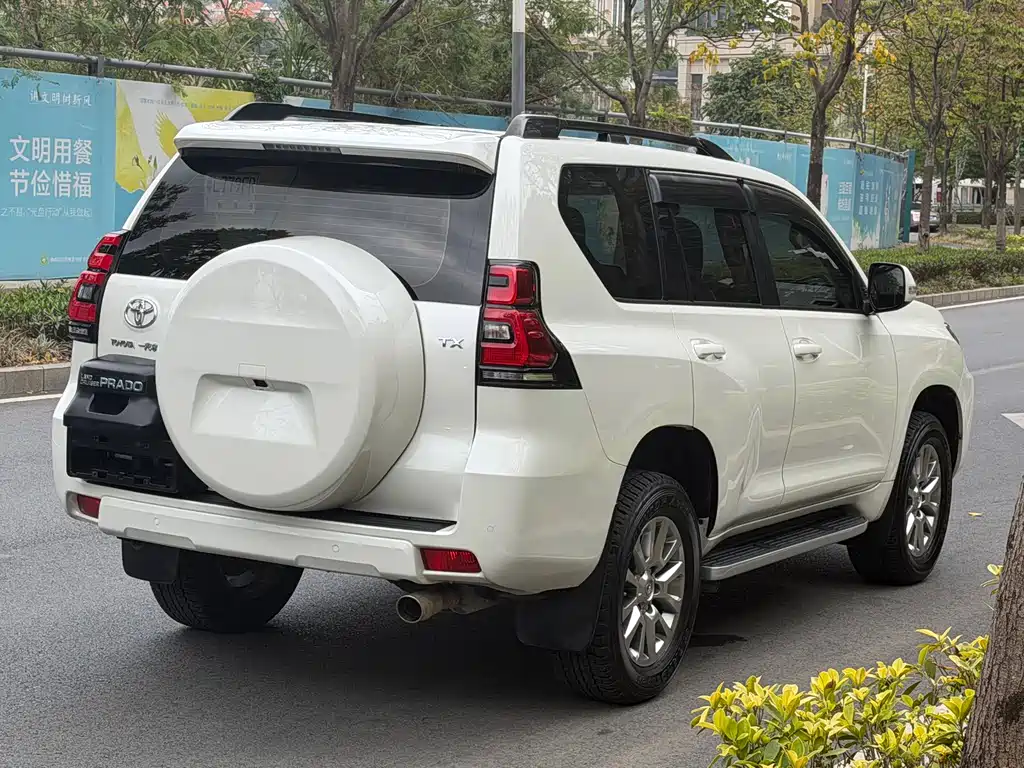 Toyota Prado 2018 — фото 6