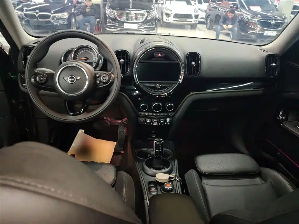 MINI Countryman 2020 — фото 10