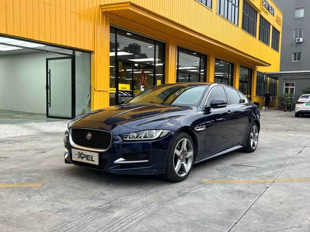 Jaguar XE 2016
