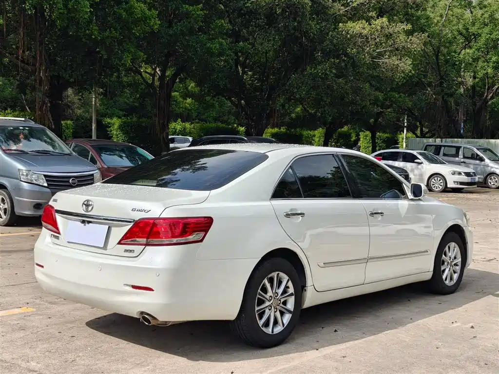 Toyota Camry 2010