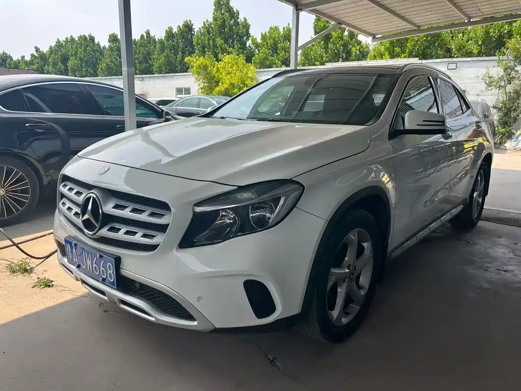 Mercedes-Benz GLA 2019 — фото 1