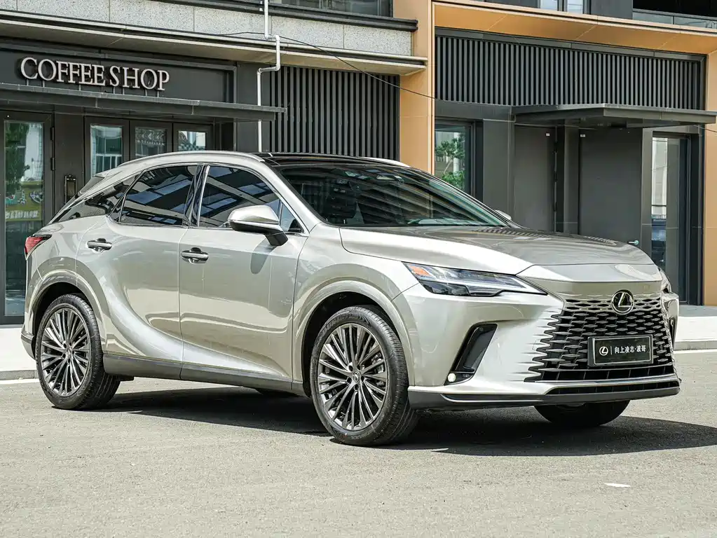 Lexus RX 2023