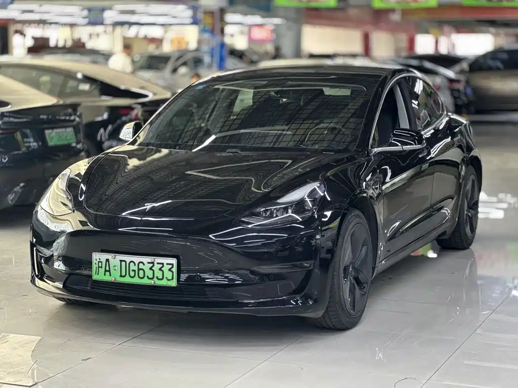 Tesla Model 3 2020 — фото 1