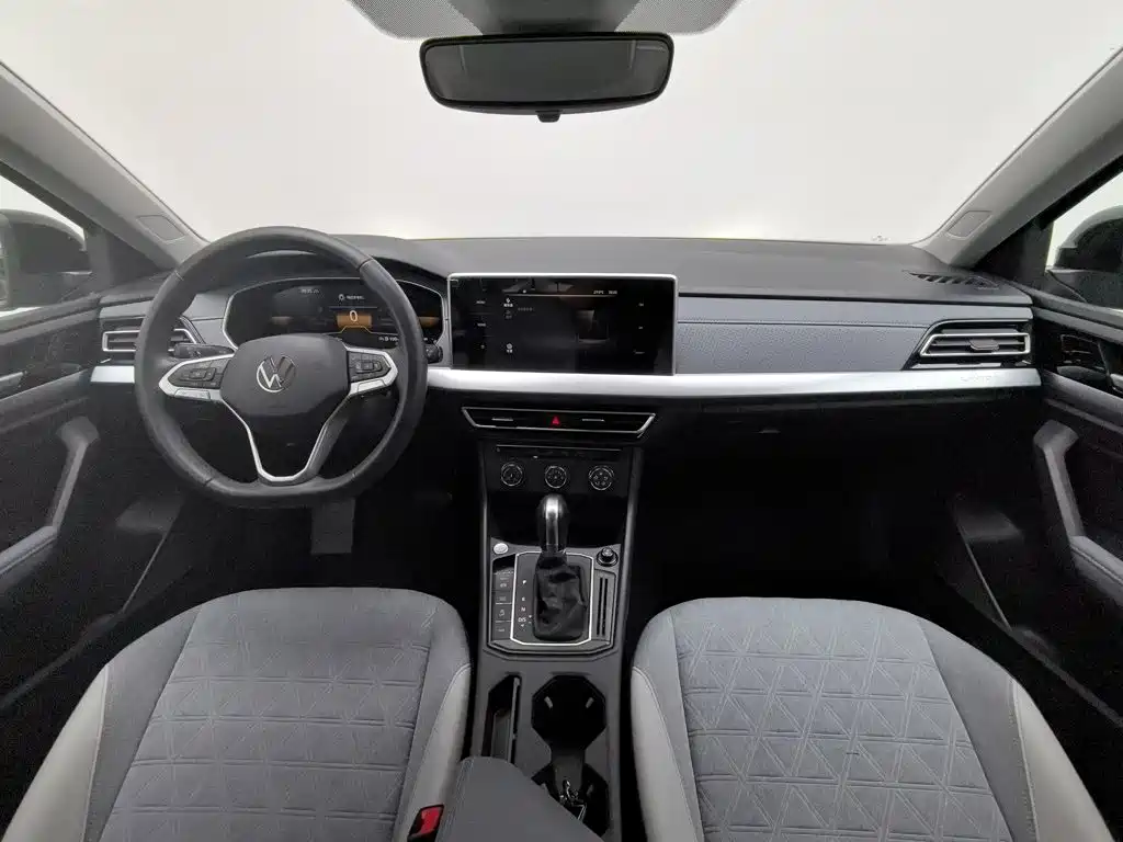 Volkswagen Lavida 2024