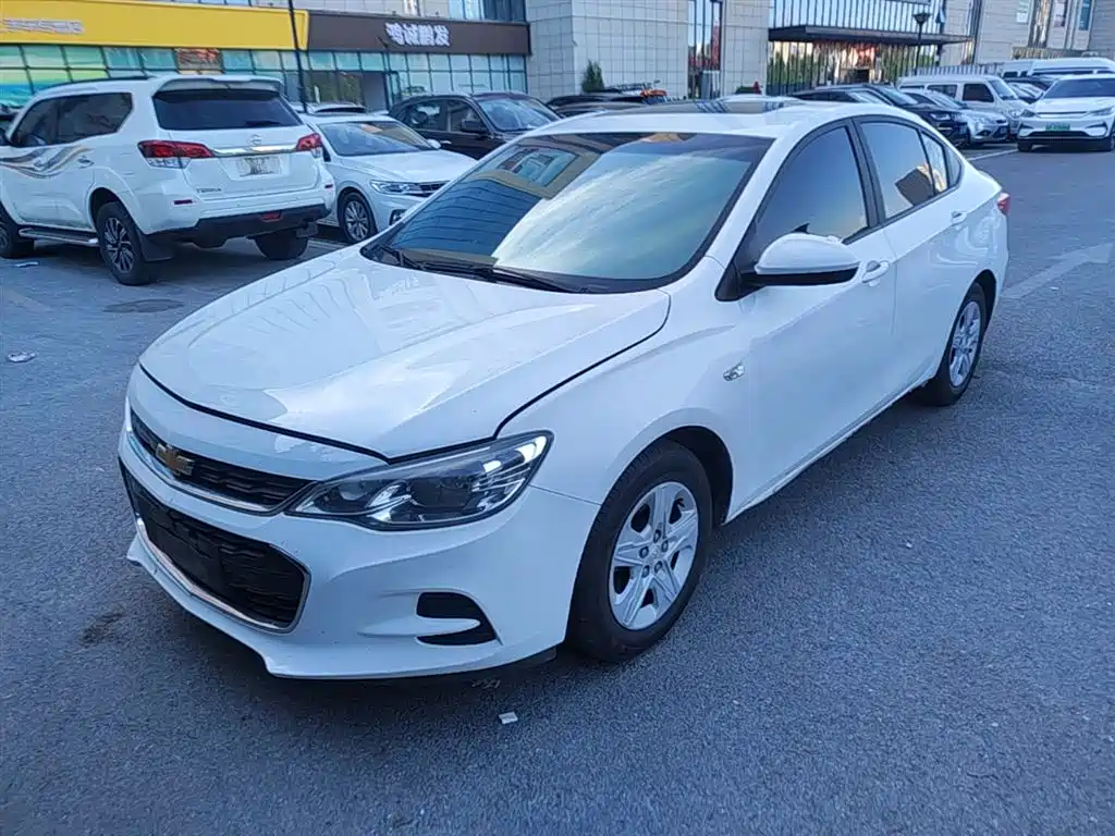 Chevrolet Cavalier 2018 — фото 1