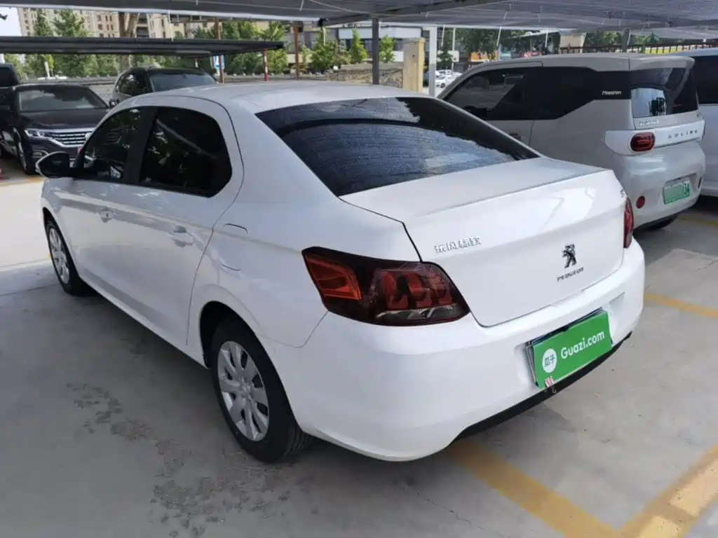 Peugeot 301 2018