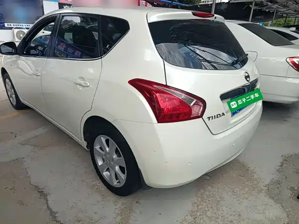Nissan Tiida 2016