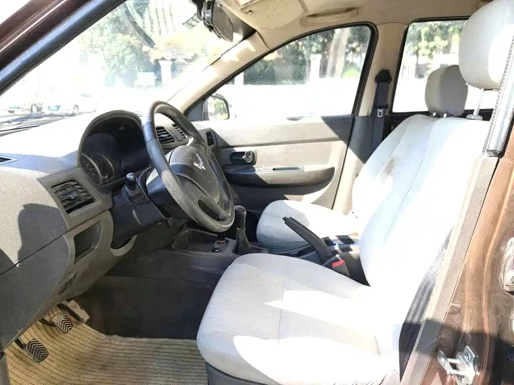 Wuling Hongguang 2018