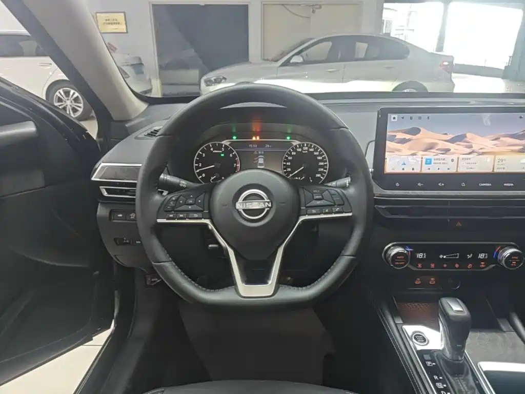 Nissan Teana 2024 — фото 11