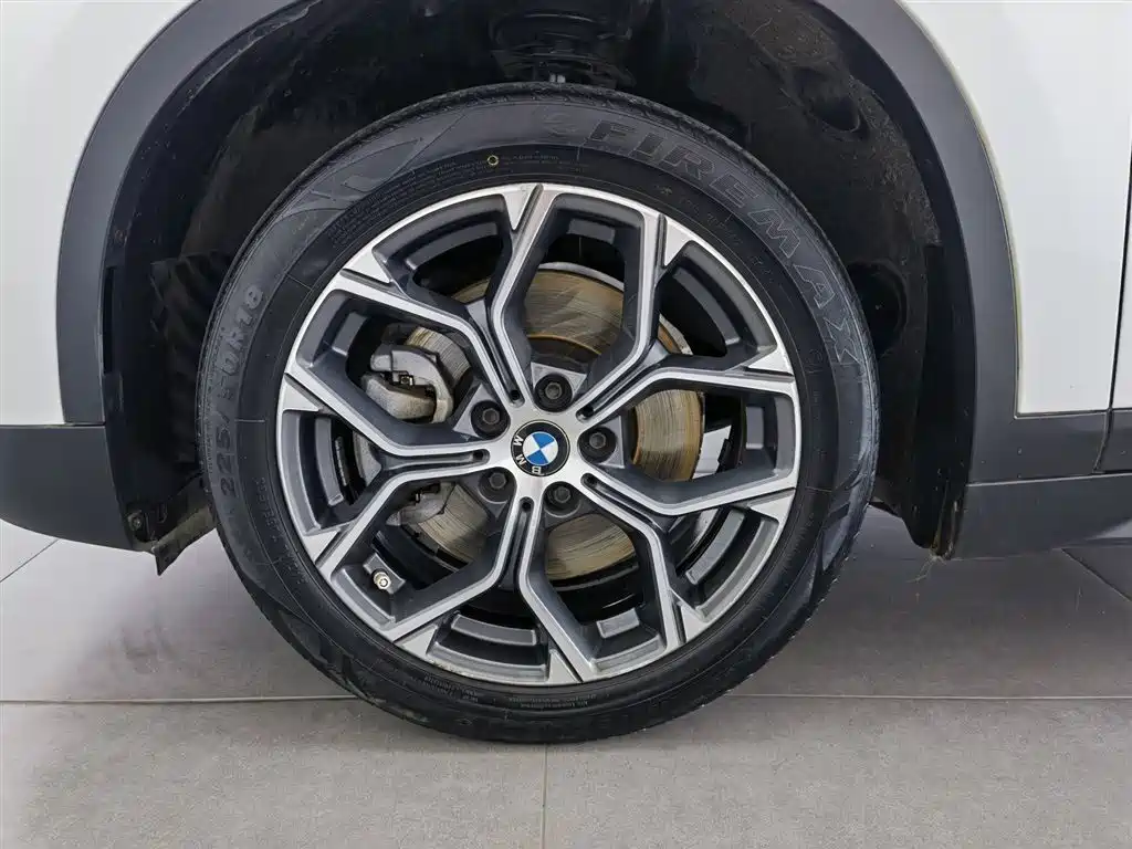BMW X1 2022 — фото 17