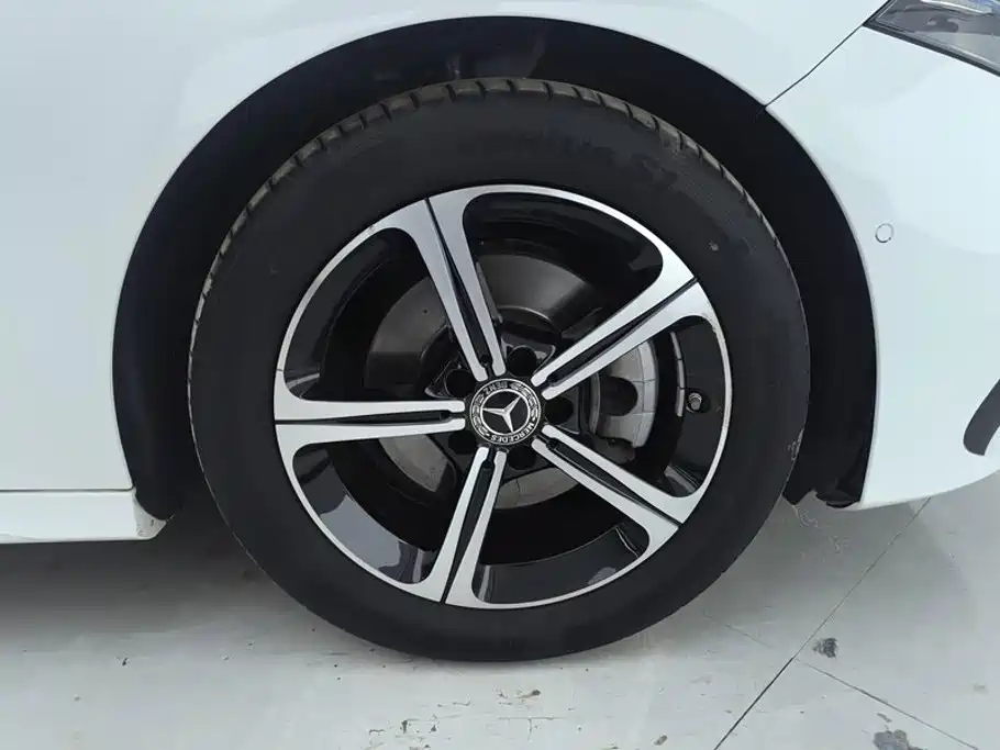 Mercedes-Benz A-Class 2023