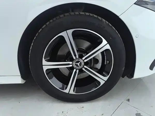 Mercedes-Benz A-Class 2023