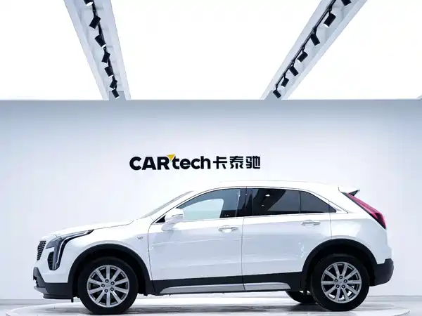 Cadillac XT4 2021