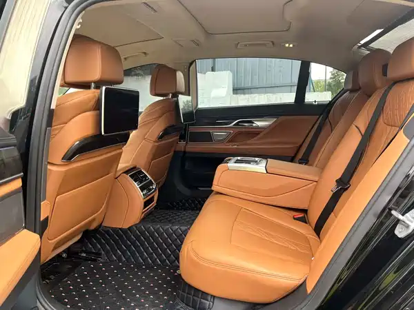 BMW 7 Series 2016
