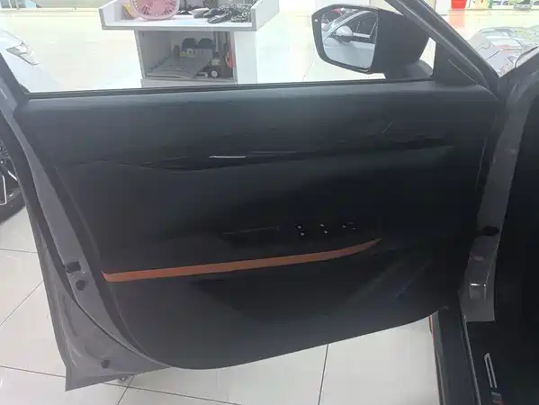Changan UNI-V 2022