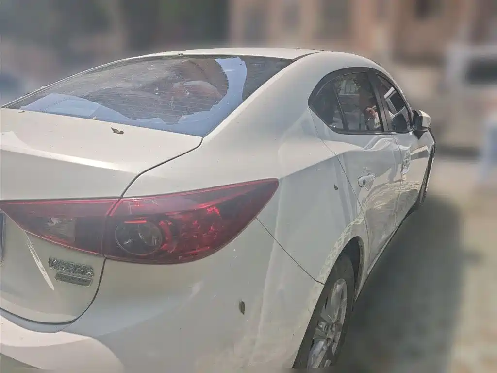 Mazda 3 Axela 2015 — фото 6