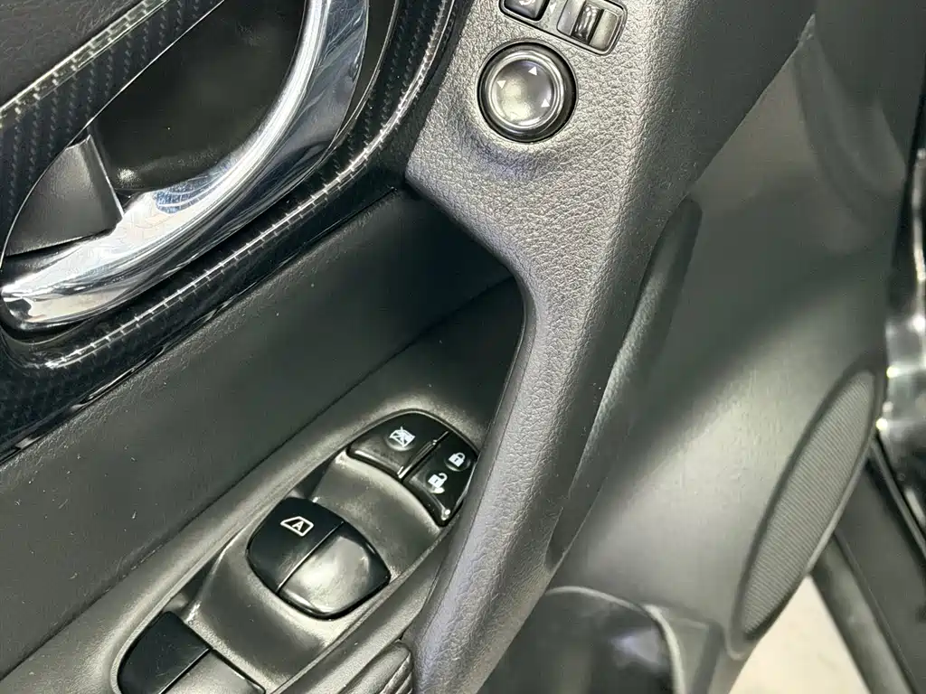 Nissan X-Trail 2017 — фото 18