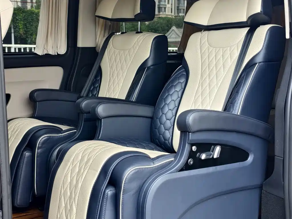 Mercedes-Benz Vito 2020 — фото 11