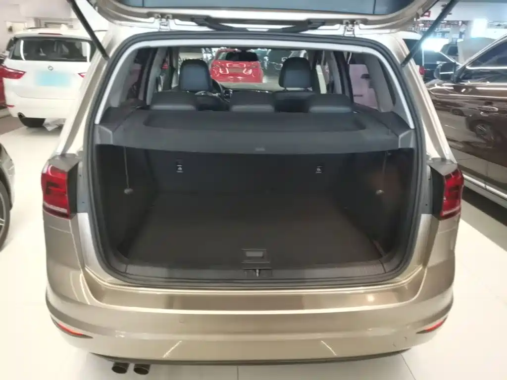 Volkswagen Golf Jialu 2018 — фото 19