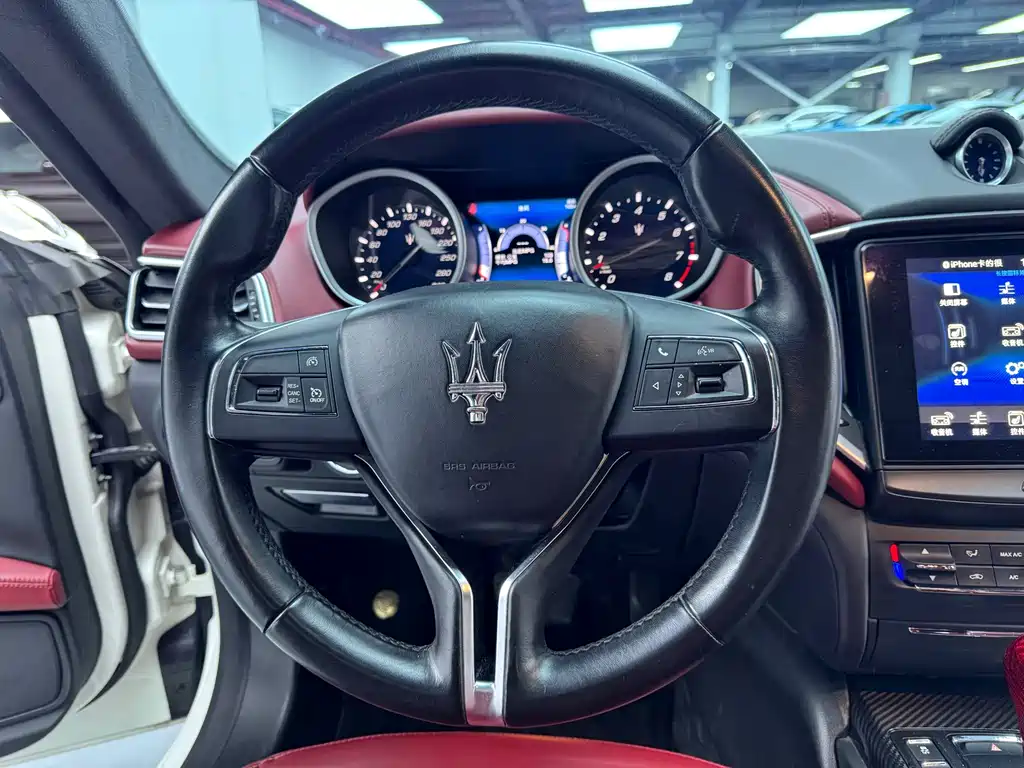 Maserati Ghibli 2016 — фото 7