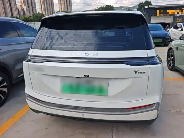 Aion Y 2024
