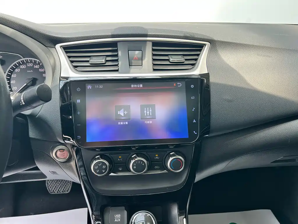 Nissan Sylphy 2018 — фото 22