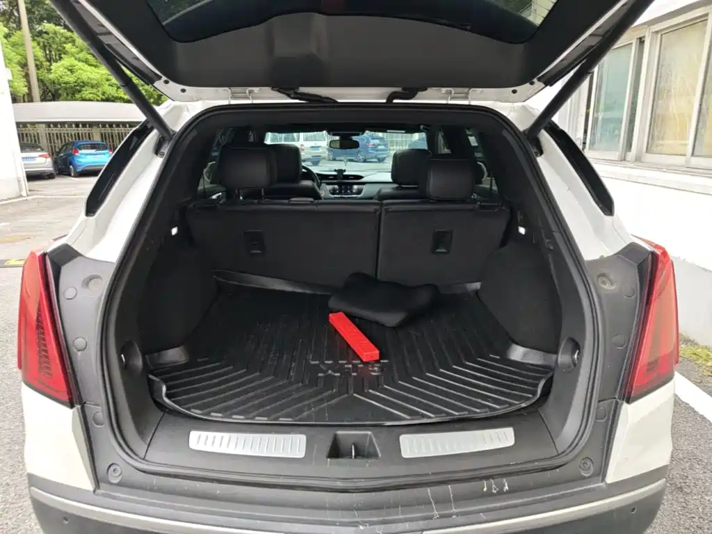 Cadillac XT5 2020 — фото 19