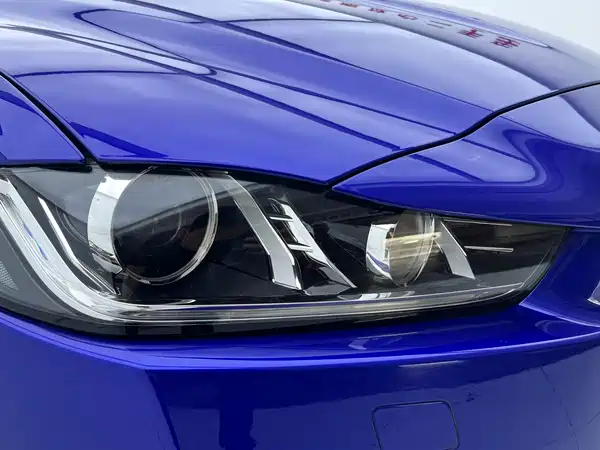Jaguar XEL 2019