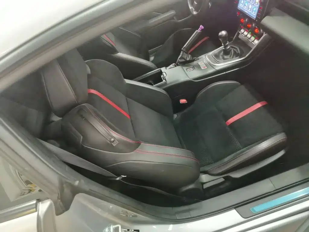 Subaru BRZ 2023 — фото 25