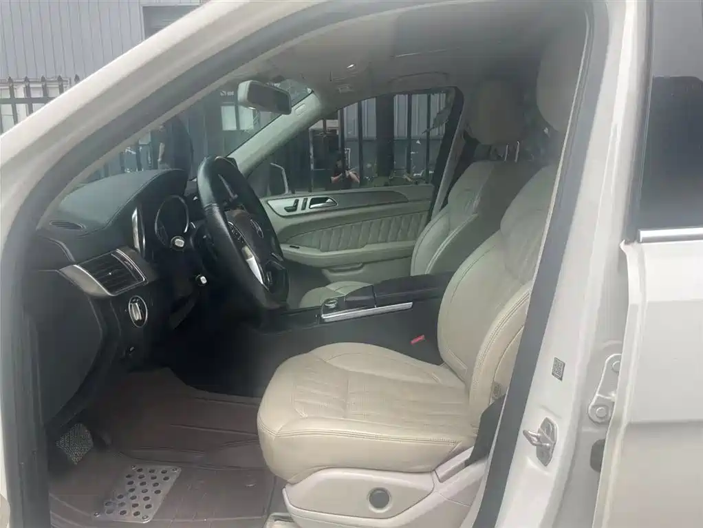 Mercedes-Benz GL-Class 2015 — фото 5