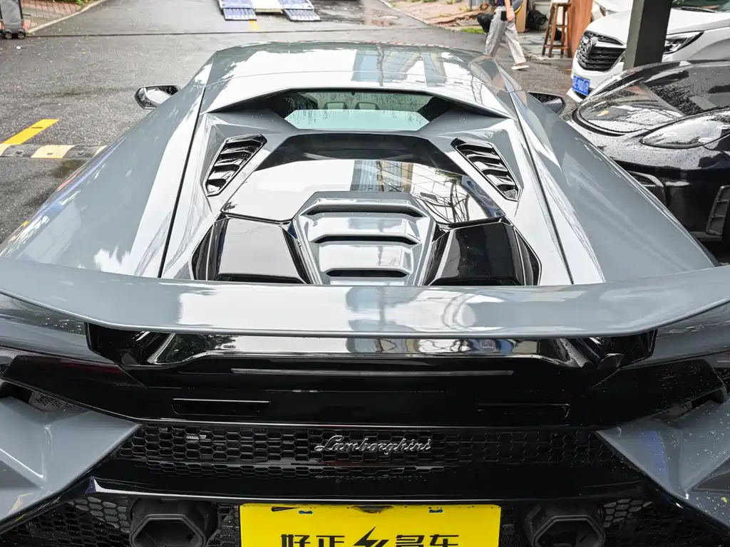 Lamborghini Huracán 2016 — фото 15